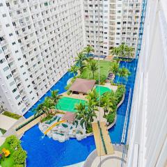 Shore Residences MOA - Via & Sabby Staycation