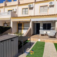 South facing 3 Bedroom townhouse with Com Pool VM76