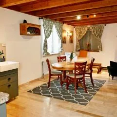 Rusztikus Apartman & SPA -Erdőterasz Vendégház