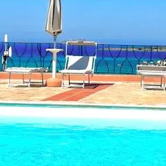 Studio In The Gulf of Marinella