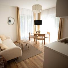 Apartmán se soukromou zahradou u břehu Lipna