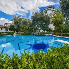 Casa Mar - Elegant Apartment with Pool and Panoramic Terrace in the Heart of Sorrento