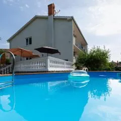 Apartments Villa DaMa