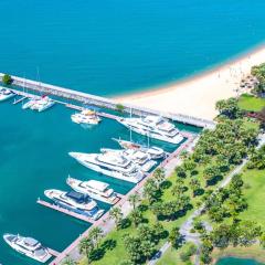 Yacht Charter Pattaya Ocean Marina Resort