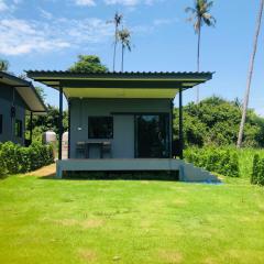 Baan Mak Phrao บ้านหมากพร้าว