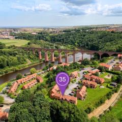 Whitby Cottage and Pool - Cinder Track Walks