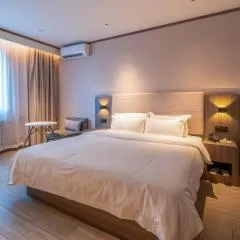 Fab Hotel Seven Inns Near New Delhi Airport