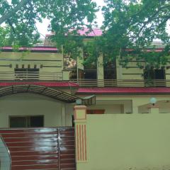 Golf View Lodges