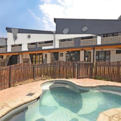 Thami's Lodge Unit 324 with Free WiFi