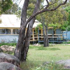 Twisted Gum Vineyard Cottage