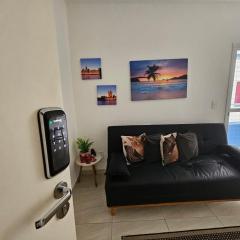 017 Aviação Beira Mar - 1 quarto - 10 metros da praia - WI FI 500mbps - ESTACIONAMENTO Gratuito