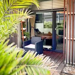 Jezerní apartmán s terasou a saunou v Lakepark Residence