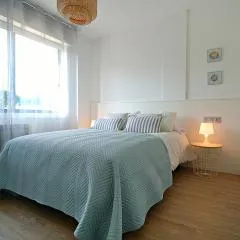 GALIHOST - Apartamento con parking en el centro de Sanxenxo