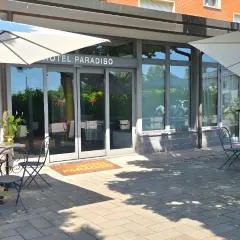 HOTEL PARADISO