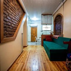 Mercan Apartments Balat - Mihrab Niche