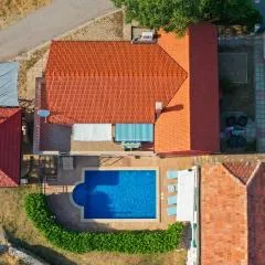 Villa Bilanzic - Omis by Villas Guide