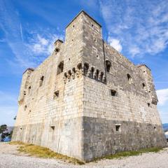 Apartments Goldie II