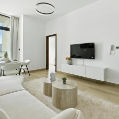 BLVD Boutique Style Apartment Gym Pool Balcony JVC