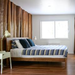Snows Creek Retreat - The Creek House