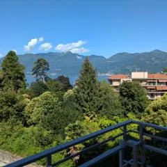 Lake & Montains View Studio with Free Parking, 1Hour from Stresa & Borromean Islands