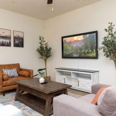 Modern 5 bed near hospitals and UC Merced