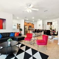 Vibrant 5BR Family Retreat in Storey Lake