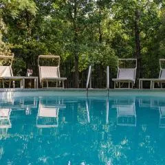 Villa Giardino Lucca heated pool, 2 miles Lucca