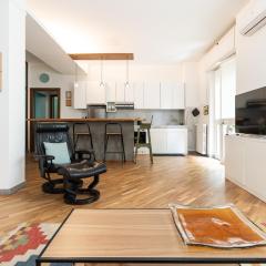Comfort, sea, airport and private parking