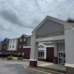 Broad St Inn Renovated Rooms
