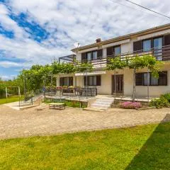 Apartments Mare