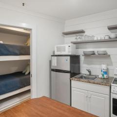 529 Sunsuite