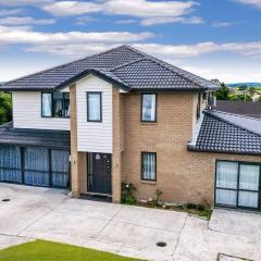 Spacious Home Near Airport