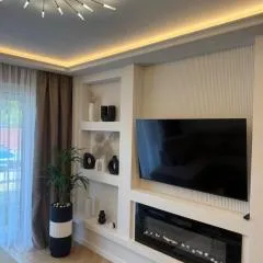 Apartament Anna De Lux z dużym tarasem