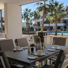 Alfredsi Luxury Poolside Retreat Apt Duly11