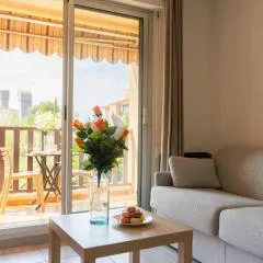 Studio au coeur de Sanary avec balcon