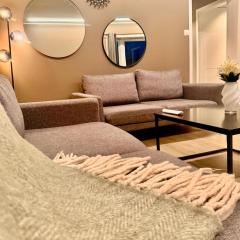 Aurora Comfort 3BR by Polaria Free Parking