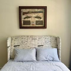 I LOVE BANGKOK - Thai Style Room near Skytrain Asok, T21, and EM District Malls