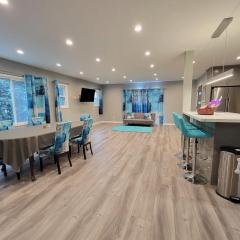 Beautiful & updated 3 bedroom & 2 bathroom apt with backyard near Beverly Hills LACMA & Museums