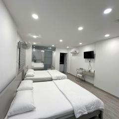Hilary Hotel -Sư Van Hanh Q10