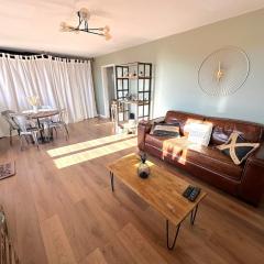 Le Cosy Lily - Lumineux appartement de 2 chambres et balcons situé au calme, à 10 min de Versailles