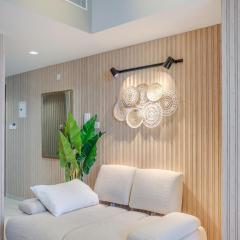 Balcony View Studio at Al Zahia