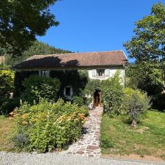 Charmante maison de campagne vue sur les montagnes