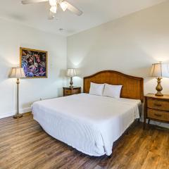 Quaint Naples Studio with Community Fitness Center