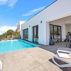 Awesome Home In Zaboric