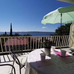 Apartments in Selce 13938