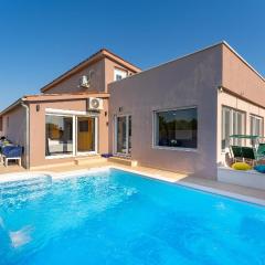 Lovely Home In Peroj With Sauna