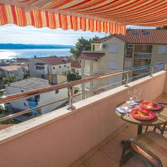 Stunning Apartment In Baska Voda