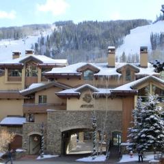 Convenient 2Br Condo In Lionshead Village W Pool, Hot Tub & More!