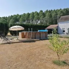 Charmante maison avec piscine et grand jardin en Touraine, proche châteaux de la Loire et Futuroscope - FR-1-381-481