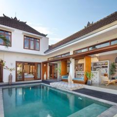 Gorgeous 6 beds, 14 pax in the heart of Seminyak